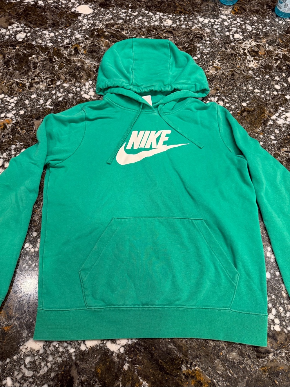 Nike Green Pullover Hoodie Women’s Small S Fleece Big Logo Sweatshirt